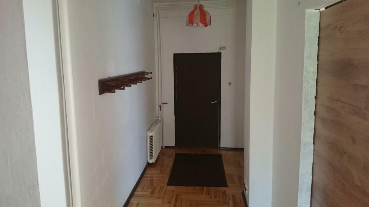 Willow Apartments 林巴日 外观 照片